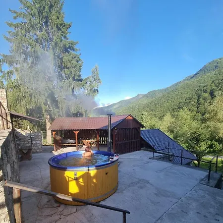 Floare De Stanca Holiday home
